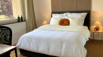 2 chambres, fer et planche à repasser, Wi-Fi, draps fournis
