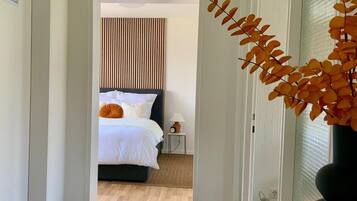 2 sovrum, strykjÀrn/strykbrÀda, wi-fi och sÀngklÀder