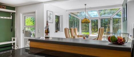 Fridge, microwave, dishwasher, cookware/dishes/utensils