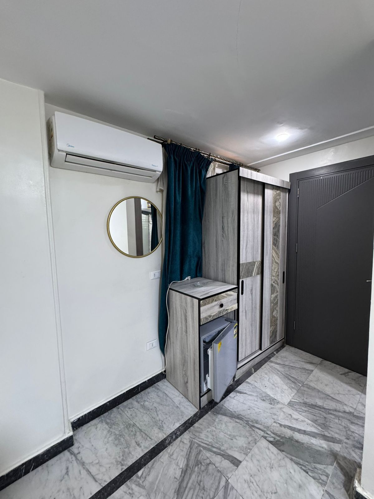 In-room safe, desk, blackout drapes, soundproofing