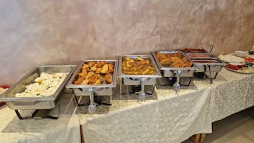Petit déjeuner buffet compris tous les jours