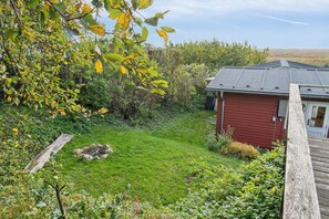 Property grounds - Holiday home and annex surrounded by nature (Ebberup)