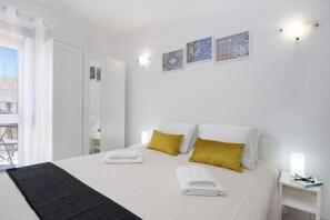 1 quarto, ferros/tábuas de passar roupa, Wi-Fi, roupa de cama