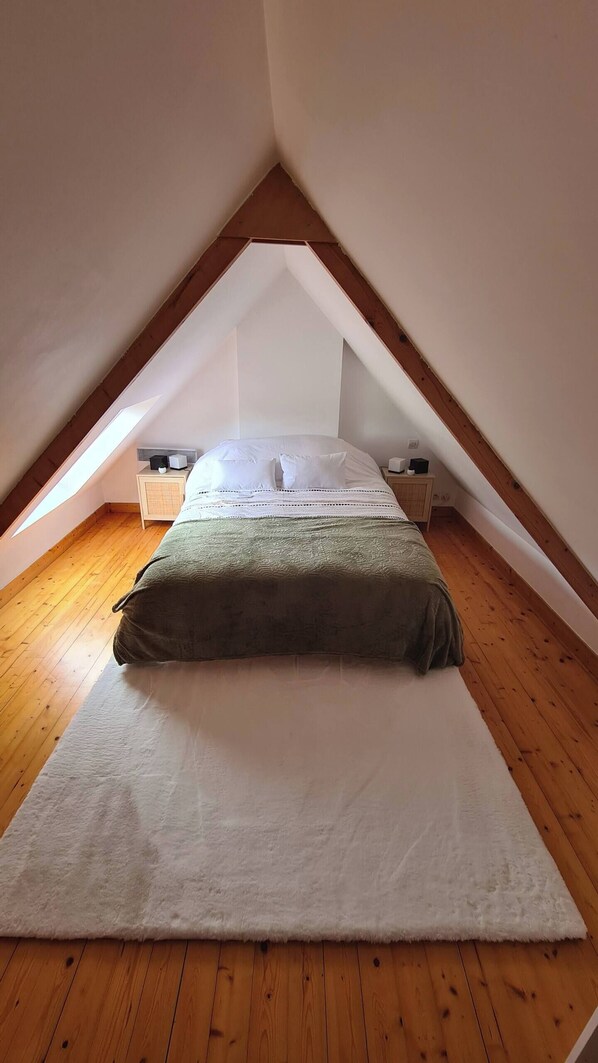 2 sovrum, strykjärn/strykbräda, wi-fi och sängkläder