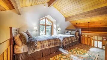 4 bedrooms, iron/ironing board, free WiFi, bed sheets