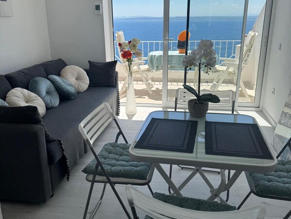 TV - CASA LAVANDA Encanto soleado y serenidad en Roses. (Roses)