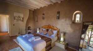 4 chambres, fer et planche à repasser, Wi-Fi gratuit