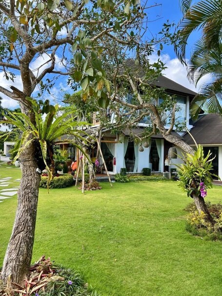 Mahameru Uluwatu - view 3