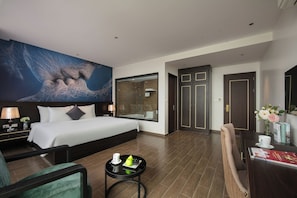 Phòng Suite Executive, quang cảnh hồ | Khu vực ăn uống tại phòng