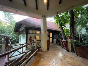 Tree House, 1 Bedroom, Kitchen, Garden View | Terrace/patio