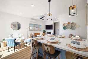 Dining - Walk to the Beach & Pier! | Ocean View Roof Deck (Oceanside)