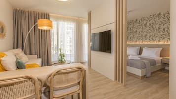 Superior-lejlighed - balkon - byudsigt | 1 soveværelse, pengeskab på værelset, mørklægningsgardiner, lydisolering