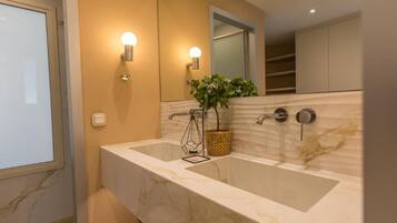 Bruser, håndklæder, Sæbe, Shampoo