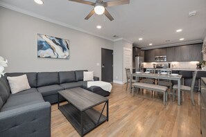 Télévision, espaces bureaux