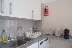 Microwave, stovetop, dishwasher