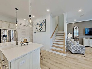 Interior - Casa Del Mar – Stylish 30A Retreat in Prominence (Walton County)