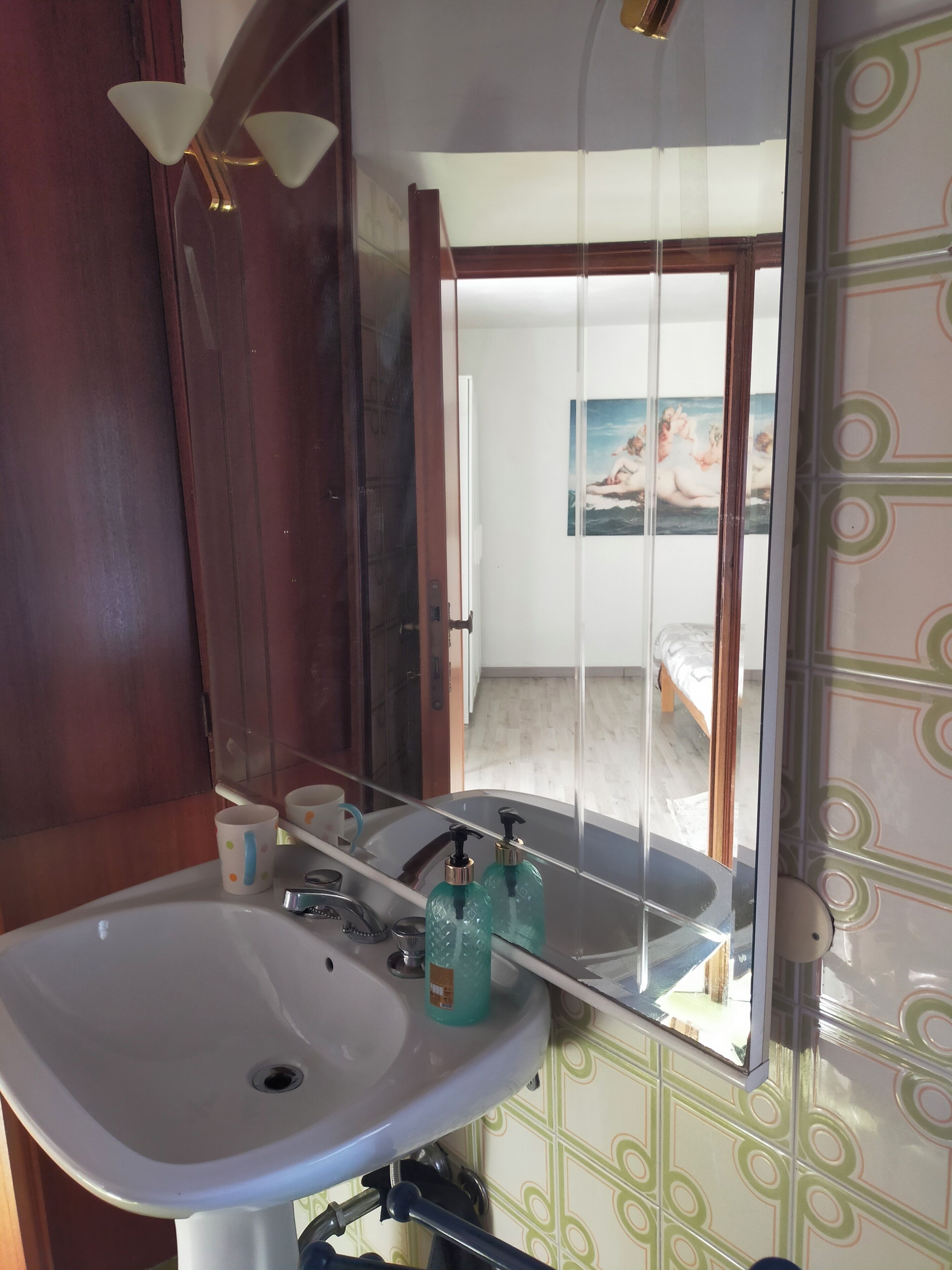 Hårtørrer, håndklæder, Sæbe, Shampoo