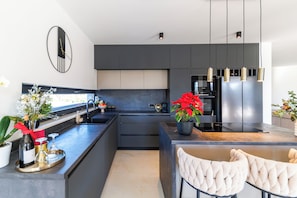 Deluxe Villa, Garden View | Private kitchen - Luxury Villa Podversie with pool (Debeljak)
