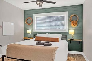4 habitaciones, escritorio, tabla de planchar con plancha y wifi gratis