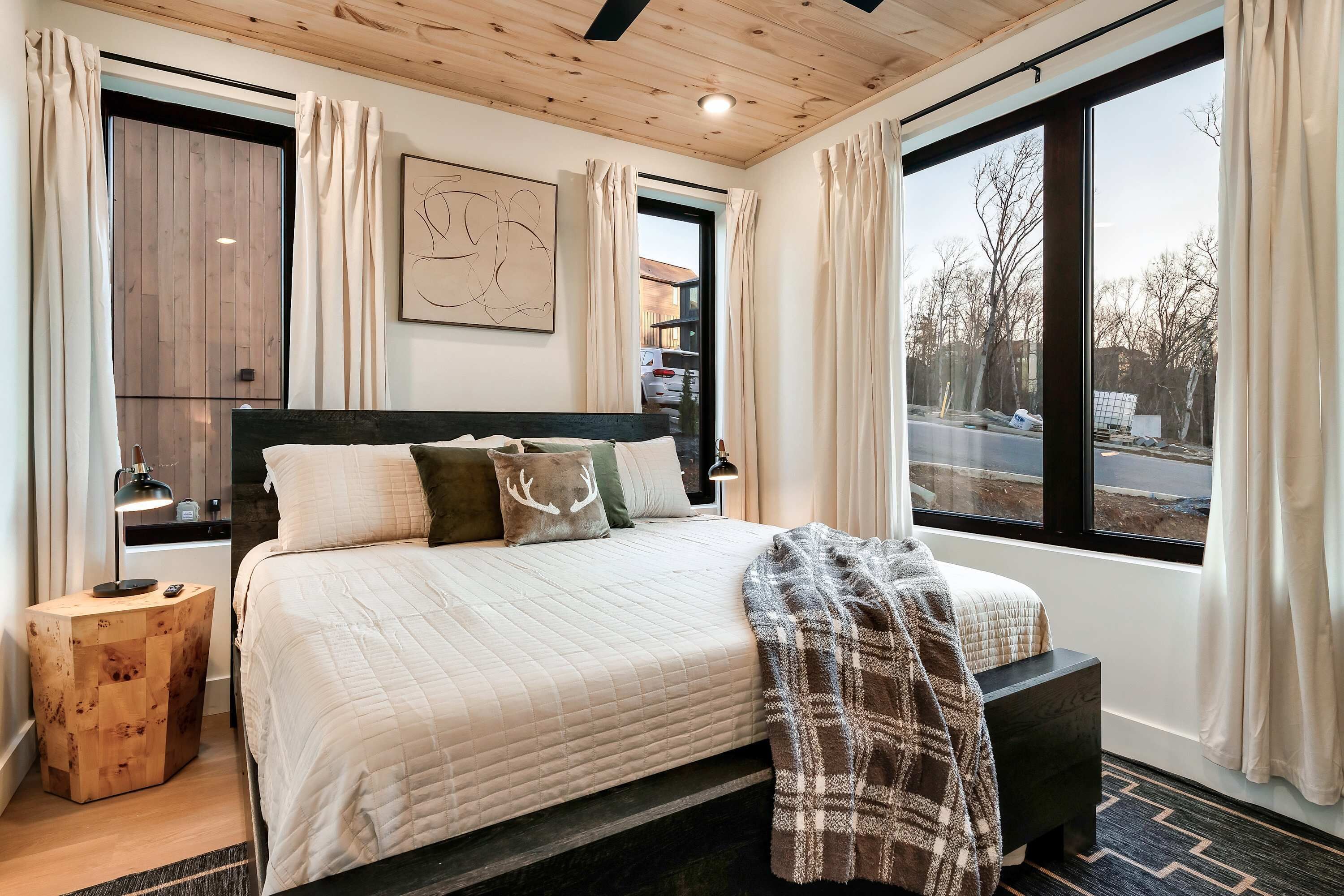 5 soveværelser, strygejern/strygebræt, Wi-Fi, sengetøj