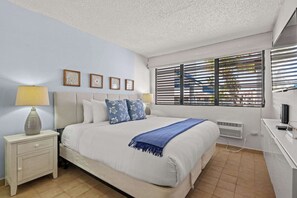 2 dormitoris, planxa i posts de planxar, un bressol de viatge i wifi 