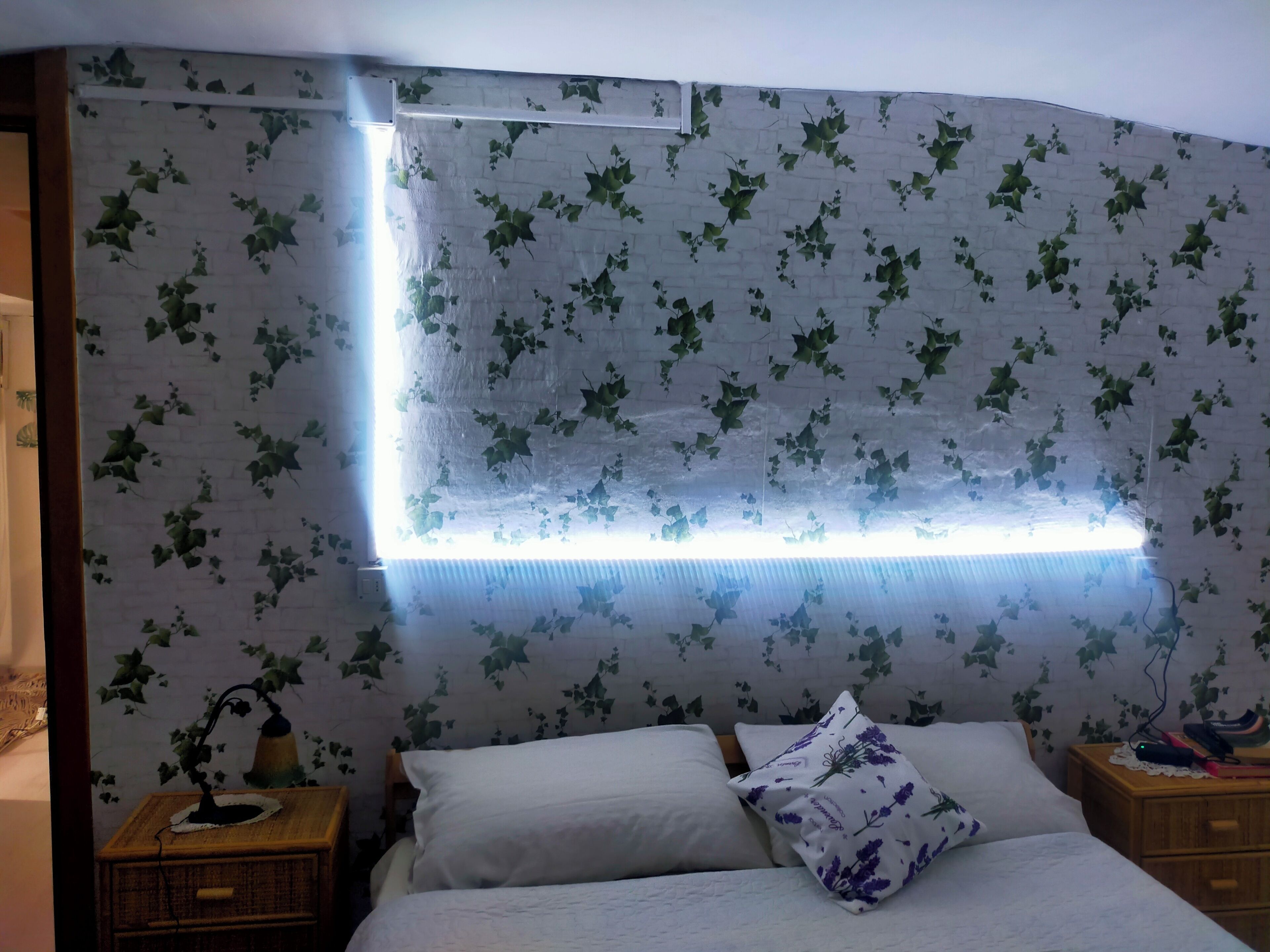 1 bedroom, bed sheets