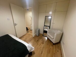 Appartement | 2 slaapkamers, een strijkplank/strijkijzer, gratis wifi, beddengoed