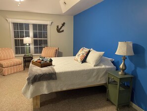 3 bedrooms, desk, iron/ironing board, free WiFi - Cozy Quiet Private Home in Established Neighborhood Close to Base & Beach! (Jacksonville)