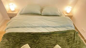 1 bedroom, free WiFi, bed sheets