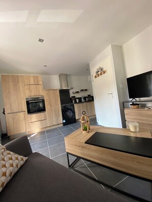 TV - Superb apartment in the heart of Sainte Alvère (sainte alvère)