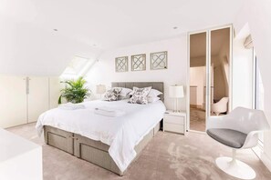 Apartment | 3 bedrooms, free WiFi, bed sheets - Luxury 3-bed Apartment in Central London (London)