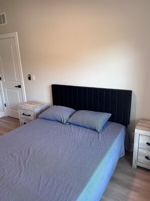 3 bedrooms, iron/ironing board, free WiFi
