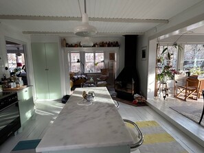 Interior - Cozy accommodation in garden city, close to Stockholm city center (Stockholm)
