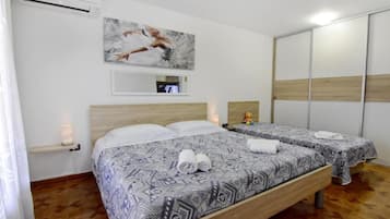 Apartment, 1 Bedroom, Patio