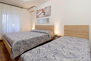 Apartment, 1 Bedroom, Patio | 1 bedroom