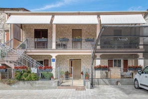 Apartment, 1 Bedroom, Patio | Front of property - Comfortable Apartment in Umag With Parking Space (Umag)