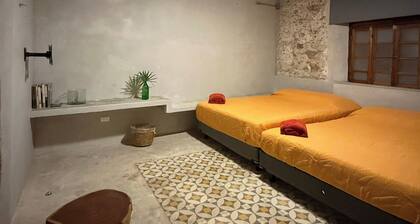Casa con Piscina Nido Rosa