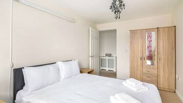 2 bedrooms, Internet, bed sheets