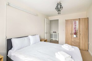 2 chambres, accès Internet, draps fournis