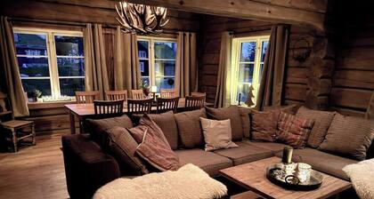 Unique log cabin on Lifjell with sauna, 4 bedrooms, 2 living rooms and 2.5 bathrooms