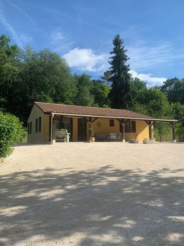 Extérieur
