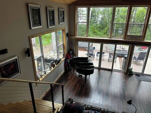 Interior - Loon Haven (Mount Vernon)