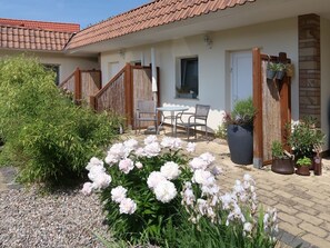 Junior Suite, Courtyard View | Exterior - Pension Walmeer (Kellenhusen)