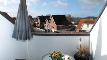 Comfort Double Room | 1 bedroom, in-room safe, desk, laptop workspace