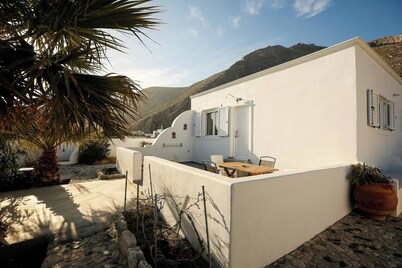 Thera cycladic house at Perissa , Santorini by MPS