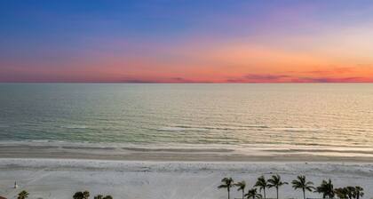 San Remo 102- Updated and Beach Views! Pool and Hot Tub open!