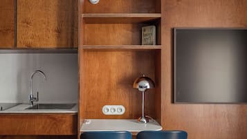 Bureau, espace de travail pour ordinateur portable