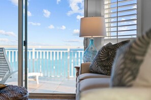 TV - Admiral Quarters Luxury Condo Gulf Front - Remodel (Orange Beach)