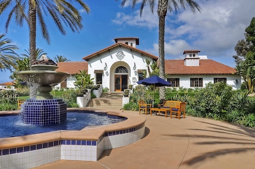 La Costa Gem - Condo for 3!