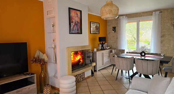 المنشأة من الداخل